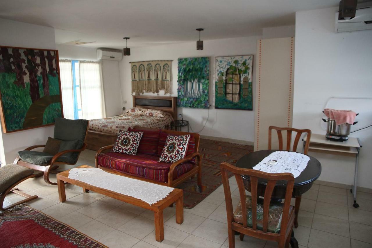 Alisa'S Place อารัด ภายนอก รูปภาพ